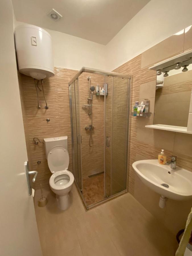 Nella Apartment Zadar Exterior photo