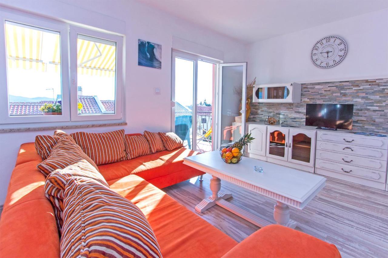 Nella Apartment Zadar Exterior photo
