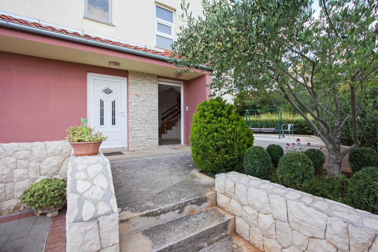 Nella Apartment Zadar Exterior photo