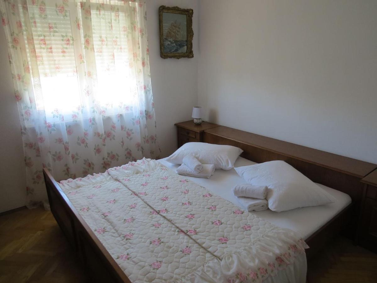 Nella Apartment Zadar Exterior photo