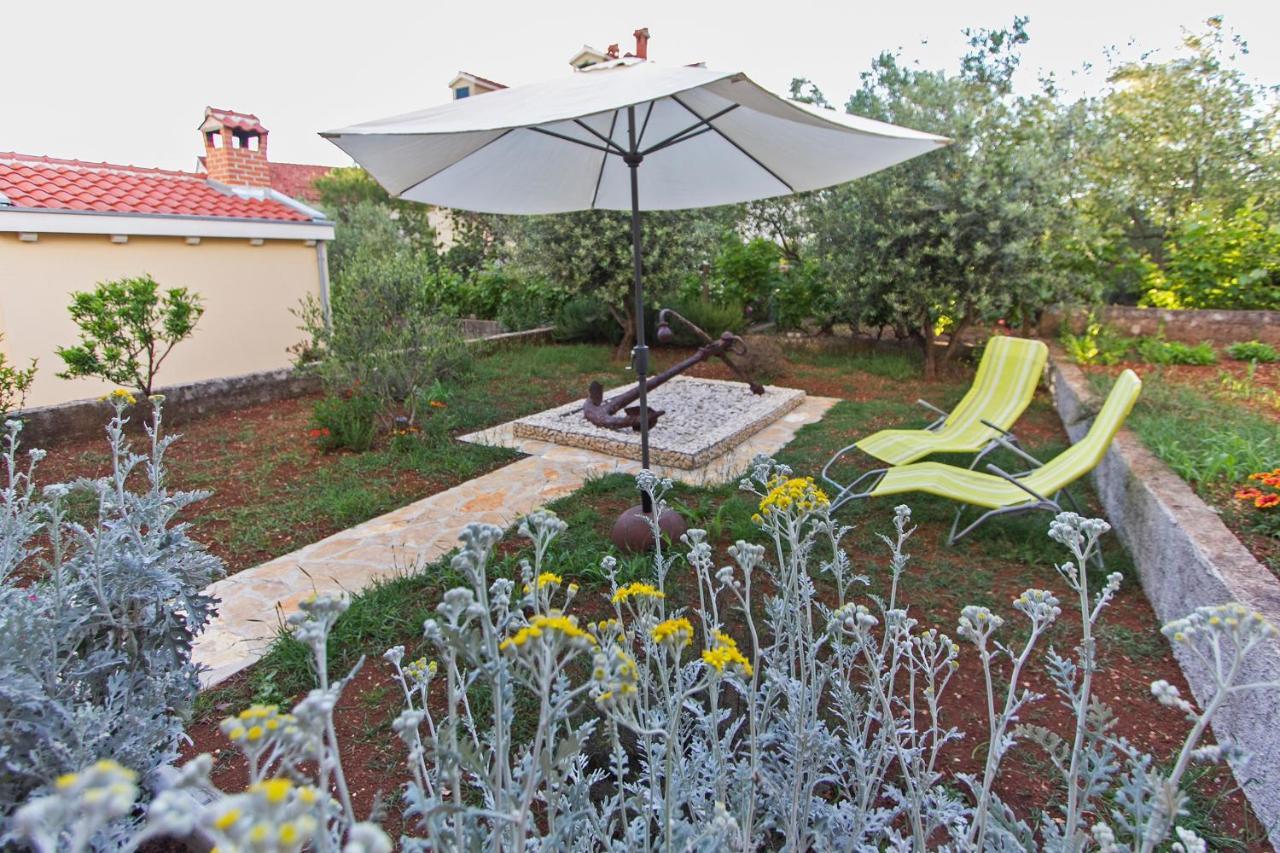 Nella Apartment Zadar Exterior photo